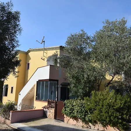Casa Ada In Budoni Lägenhet Tanaunella